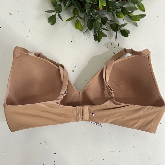 Victorias Secret Bra - Picture 5 of 10
